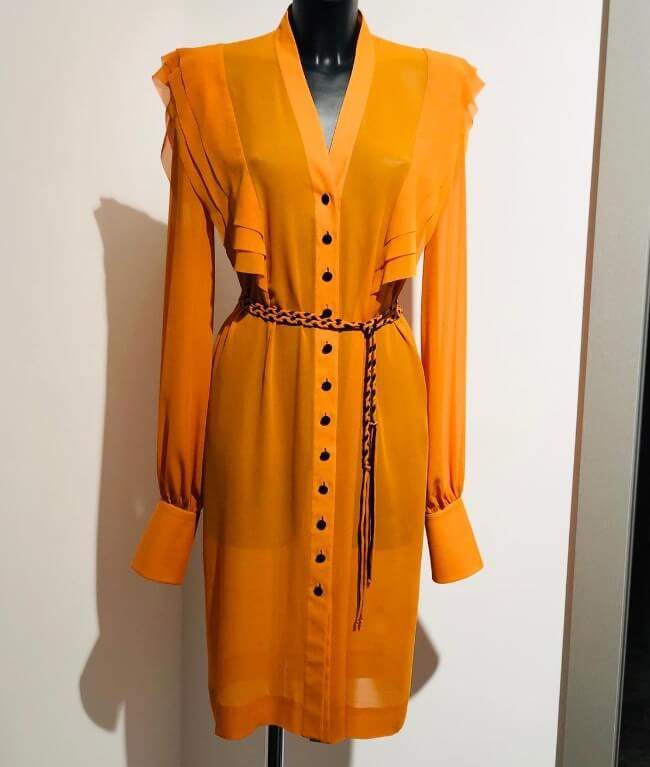 krejcovsky-atelier-agodoro-praha-1-oranzove-krepdesinove-saty