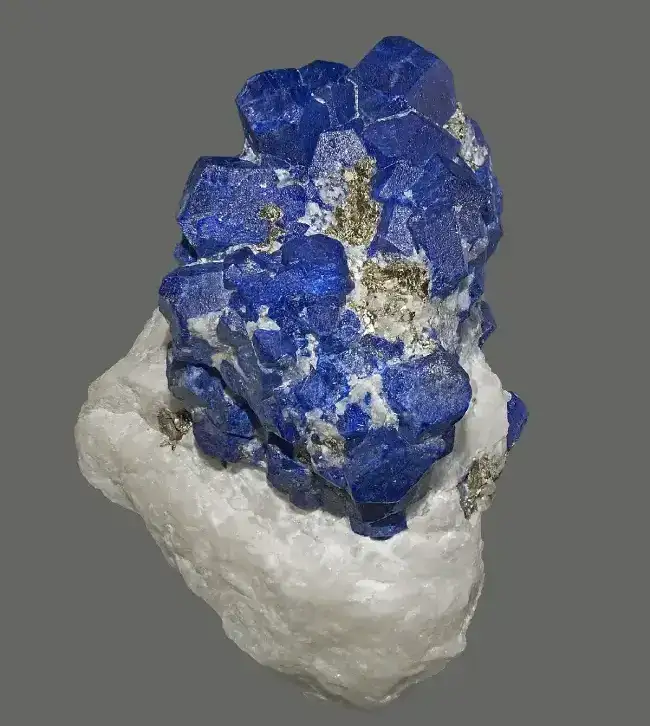lazurit-lapis-lazuli