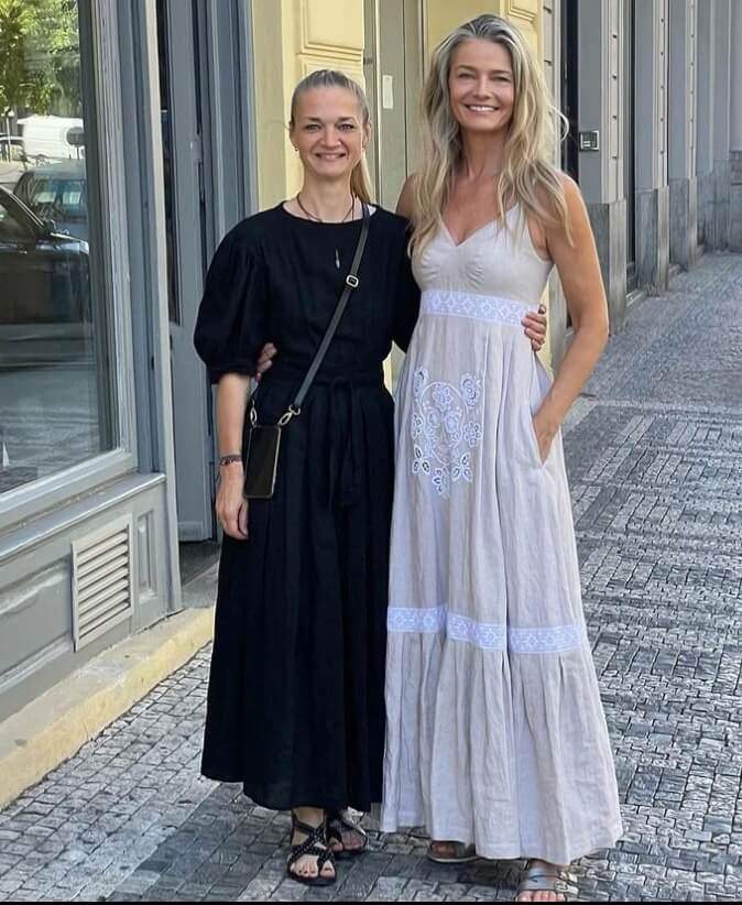 paulina-porizkova-v-modelu-klara-nademlynska-2022 paulina-porizkova-v-modelu-klara-nademlynska-2022