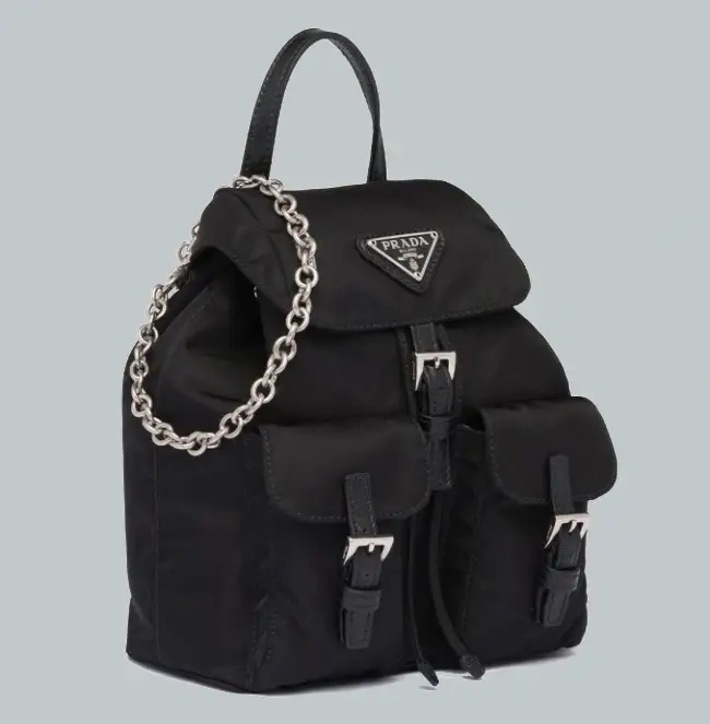 prada-vela-logo-batoh-farfetch