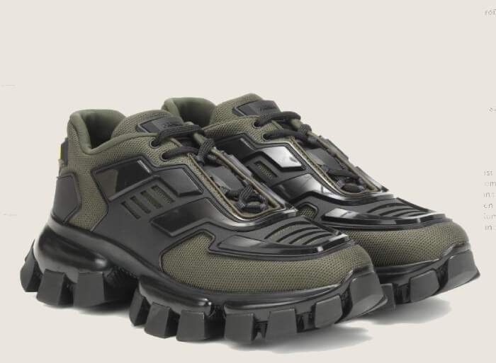 Futuristické tenisky Prada v barvě černá a khaki se jmenují Cloudbust Thunder sneakers.