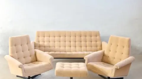 Prodejci designového retro nábytku