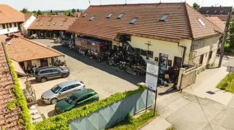 Antik Spomyšl, stará prodejna