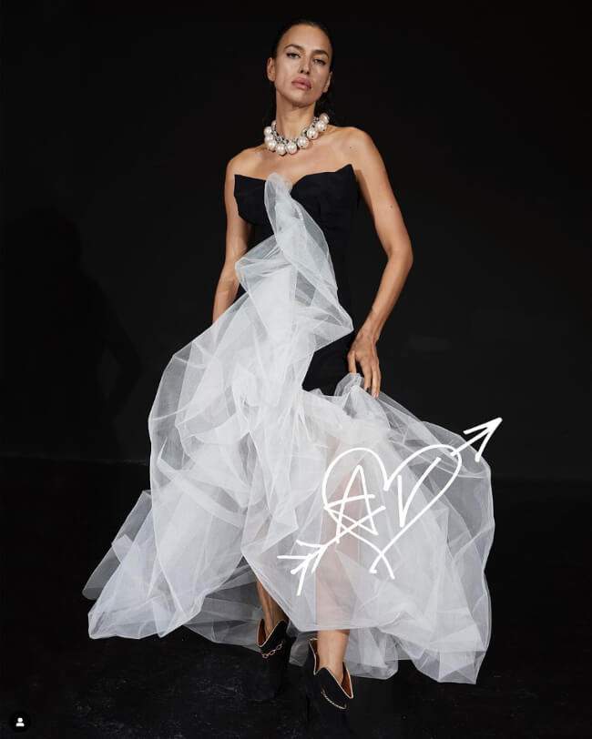 irina-shayk-pro-viviane-westwood irina-shayk-pro-viviane-westwood