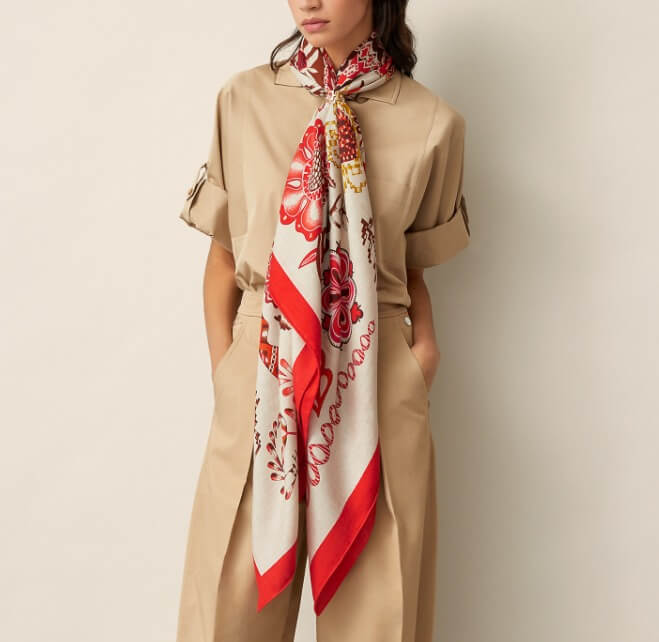 hedvabi-kasmir-satek-en-attendant-ulysse-hermes