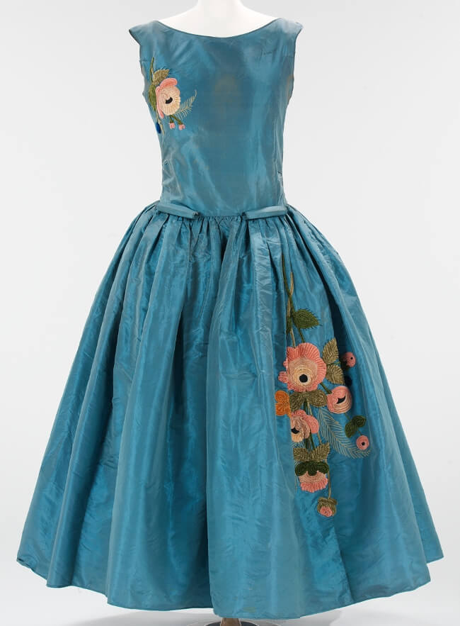 Šaty navržené Jeanne Lanvin.